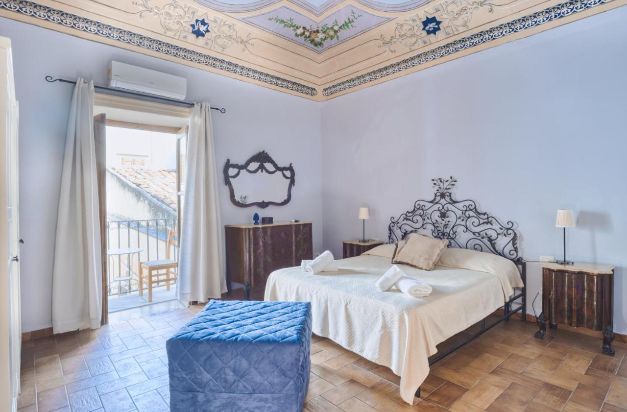Porto Salvo Apartments - By Vacation Service Cefalù Zewnętrze zdjęcie