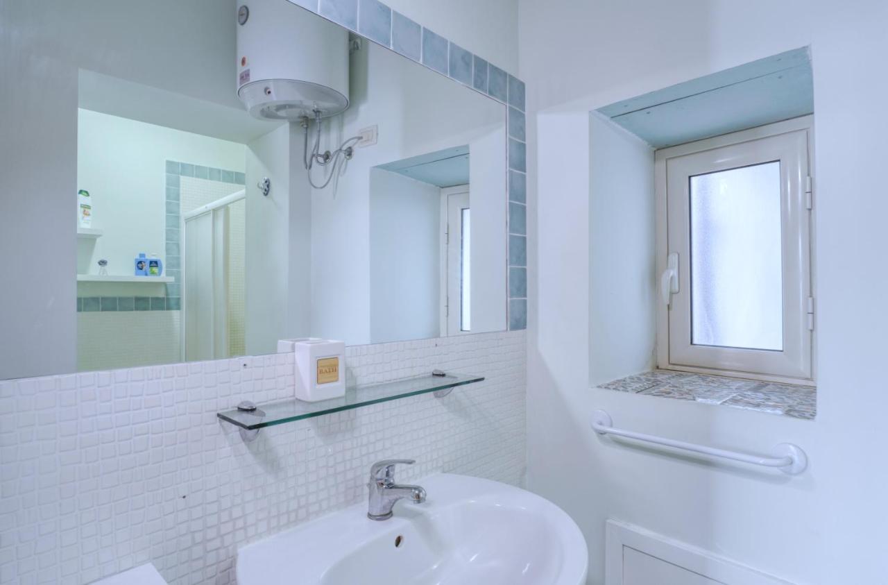 Porto Salvo Apartments - By Vacation Service Cefalù Zewnętrze zdjęcie