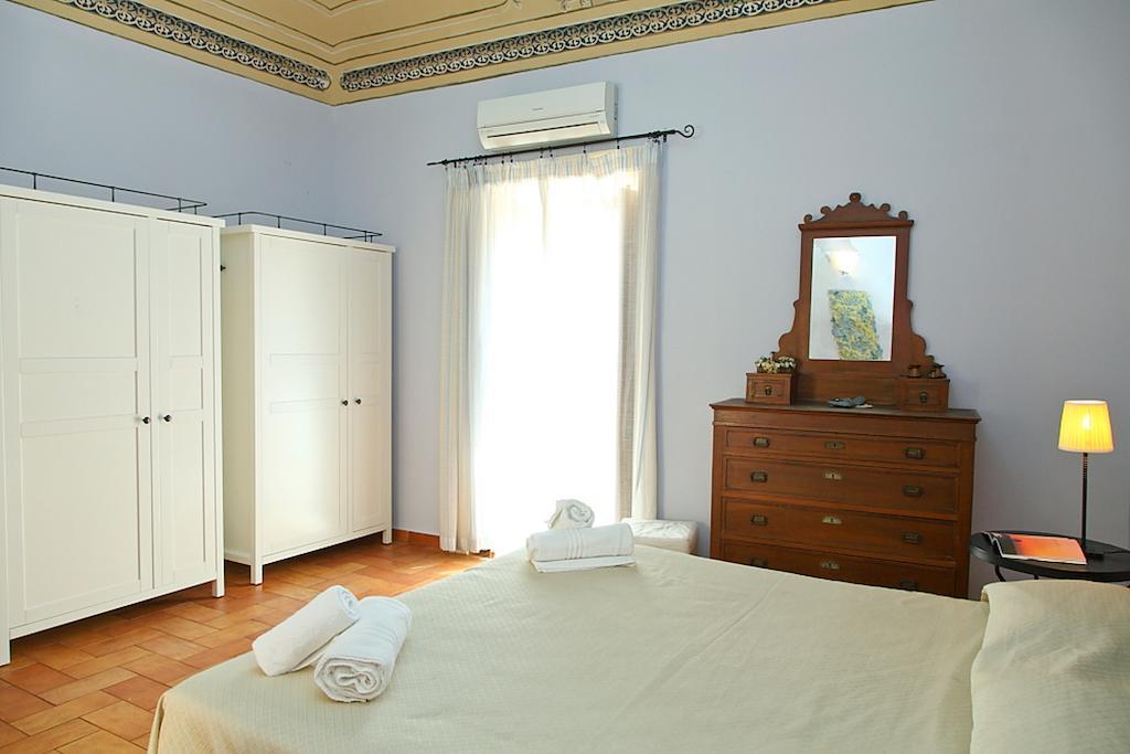 Porto Salvo Apartments - By Vacation Service Cefalù Zewnętrze zdjęcie