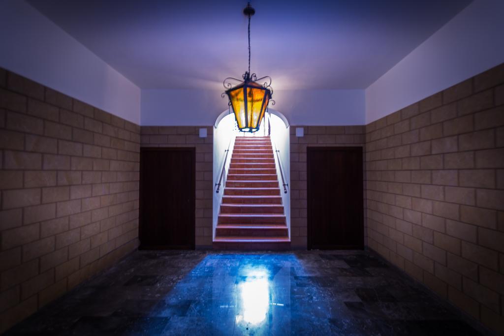 Porto Salvo Apartments - By Vacation Service Cefalù Zewnętrze zdjęcie